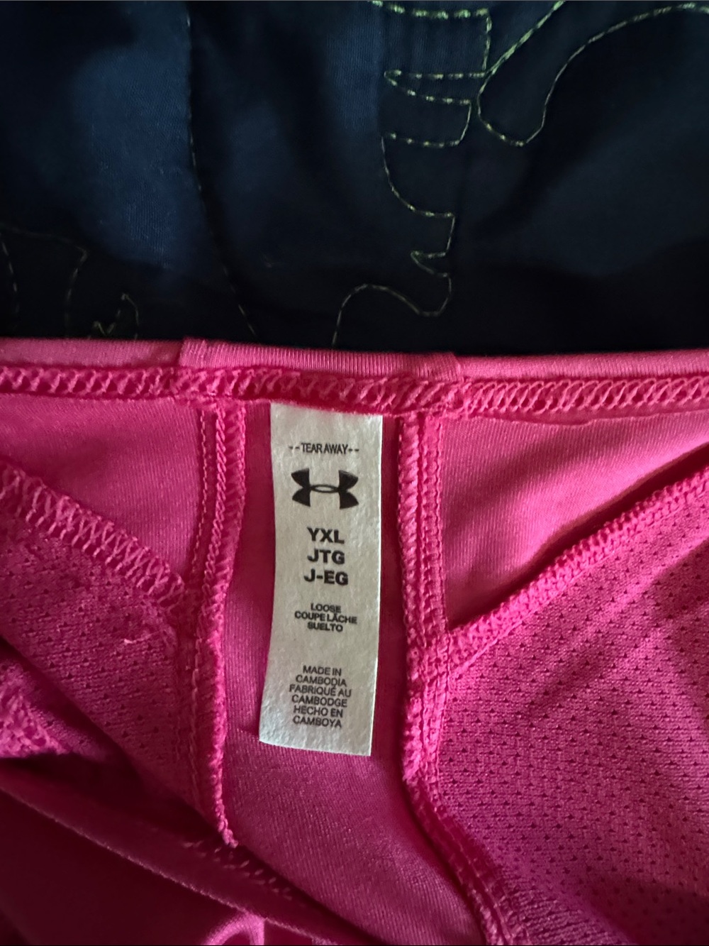 Under Armour Bright Pink Girls Athletic Tank Top - Picture 4 of 4